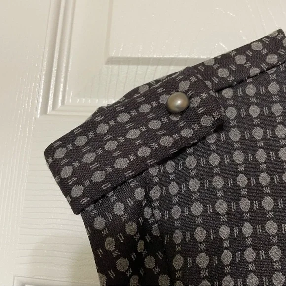 Banana Republic Black and White Mini Sheath Dress - Picture 4 of 8